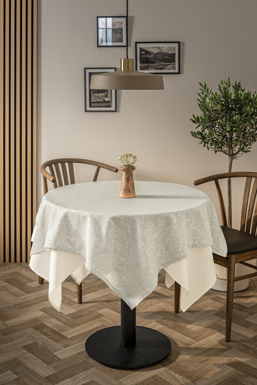 Tablecloth Munera