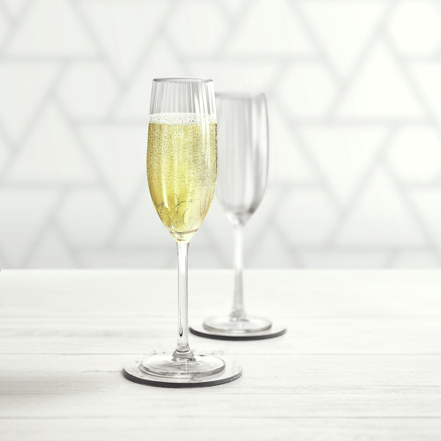 Champagne glass Adora with grooves